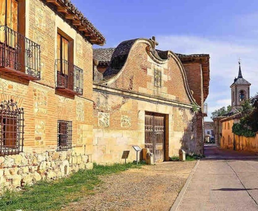 Eco Alojamiento La Cartuja De Talamanca Talamanca de Jarama Exterior photo